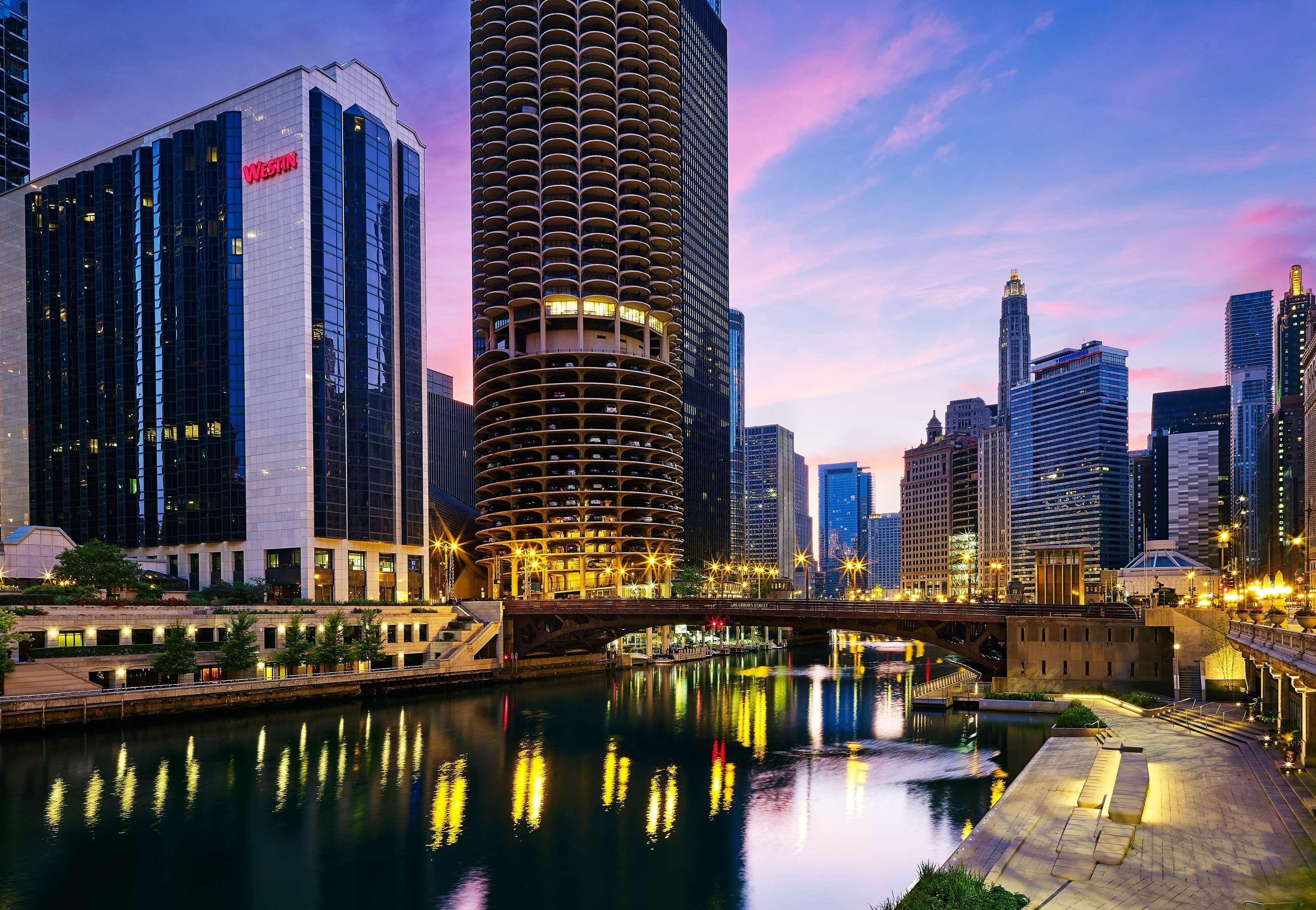 The Westin Chicago River North Exterior foto